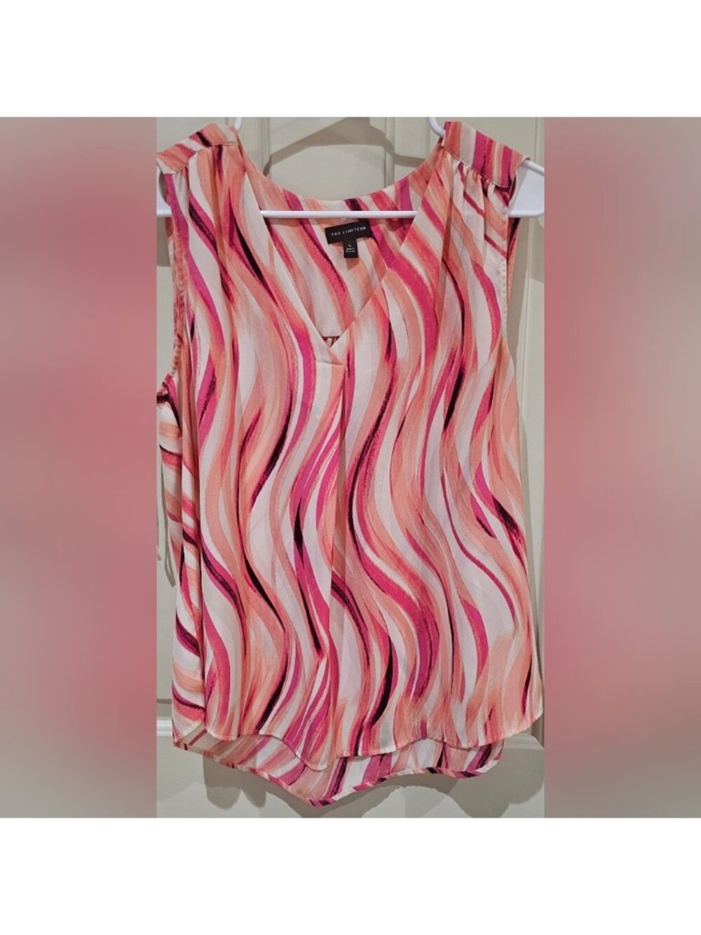 Women's Peach and White Sleeveless Top